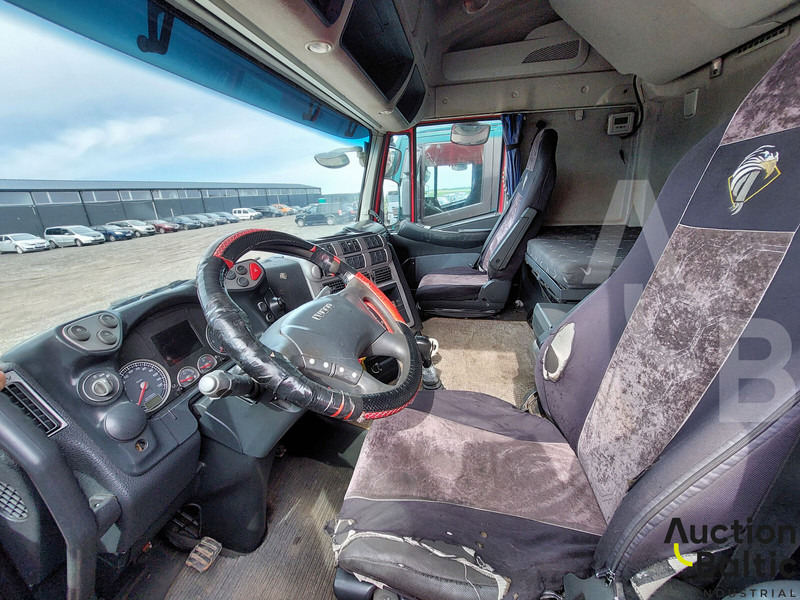 Iveco Stralis AS 440 S45 - شاحنة جرار: صور 5 Iveco Stralis AS 440 S45 - شاحنة جرار: صور 5