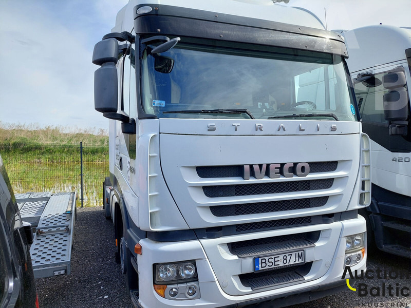 Iveco Stralis AS 440 TP - شاحنة جرار: صور 2 Iveco Stralis AS 440 TP - شاحنة جرار: صور 2