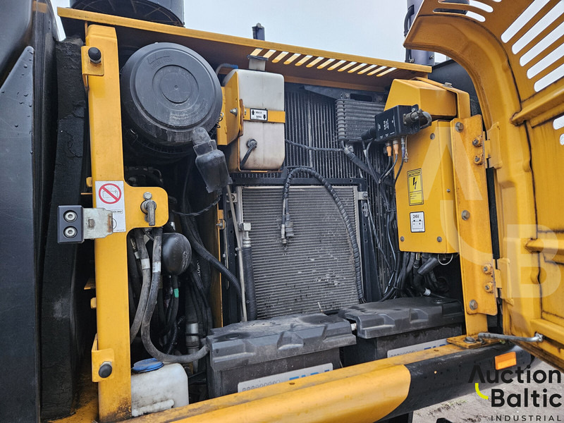 حفارة على عجلات JCB JS 145 W: صور 18