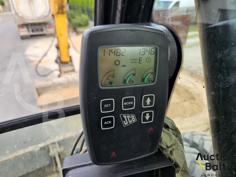 حفارة على عجلات JCB JS 160 W: صور 11 حفارة على عجلات JCB JS 160 W: صور 11