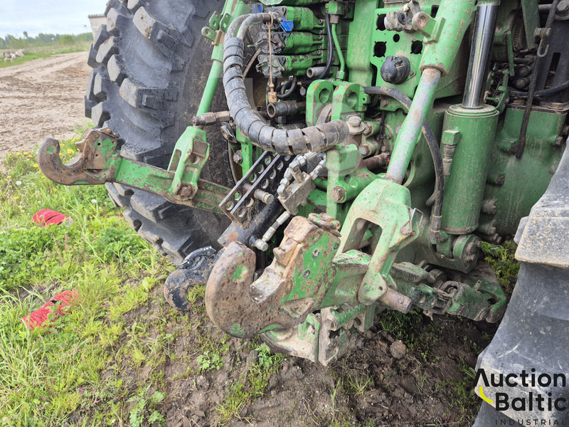 جرار John Deere 7280 R: صور 19