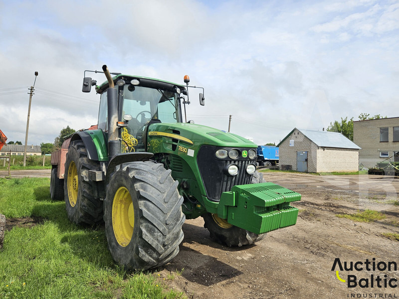 John Deere 7830 - جرار: صور 2 John Deere 7830 - جرار: صور 2