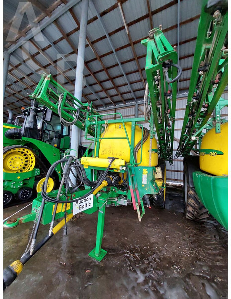 John Deere TRSP700-40/740 - آلة الرش: صور 2 John Deere TRSP700-40/740 - آلة الرش: صور 2