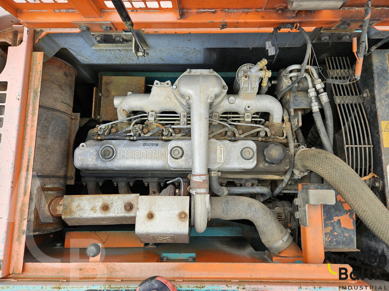 حفارات زحافة Kobelco SK 235 SR: صور 17