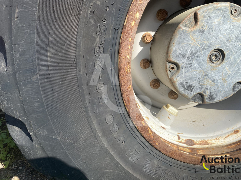مقطورة الغابات Komatsu 895: صور 18