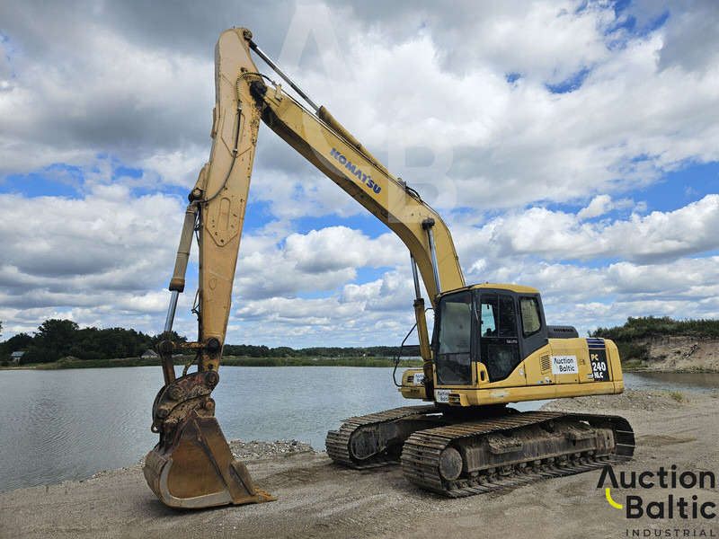 Komatsu PC240NLC-7K - حفارات زحافة: صور 1 Komatsu PC240NLC-7K - حفارات زحافة: صور 1