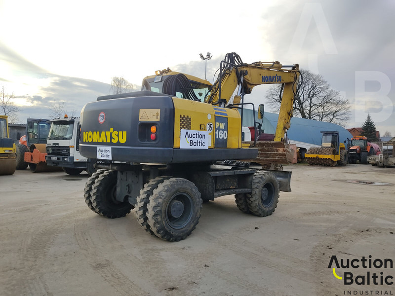 Komatsu PW160-7 - حفارة على عجلات: صور 3 Komatsu PW160-7 - حفارة على عجلات: صور 3