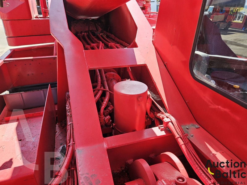 رافعة لجميع التضاريس Krupp KMK 4060: صور 16