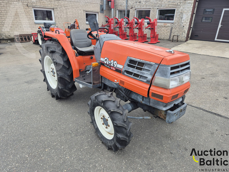Kubota GL 29 - جرار: صور 1 Kubota GL 29 - جرار: صور 1