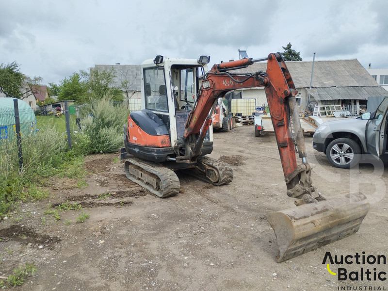Kubota KX 61-3 - حفارة مصغرة: صور 1 Kubota KX 61-3 - حفارة مصغرة: صور 1