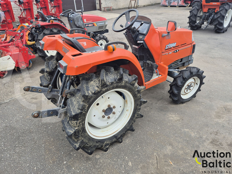 Kubota X 20 DT - جرار: صور 3 Kubota X 20 DT - جرار: صور 3