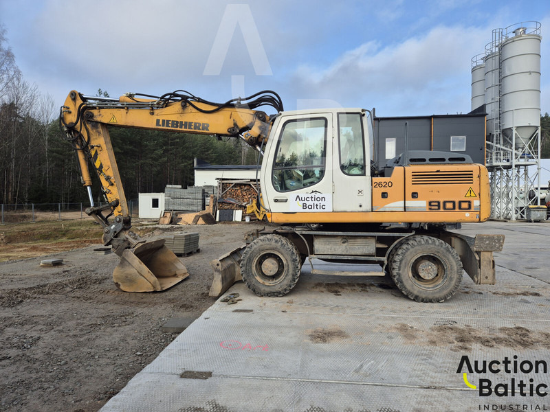 Liebherr A 900 C Litronic - حفارة على عجلات: صور 3 Liebherr A 900 C Litronic - حفارة على عجلات: صور 3