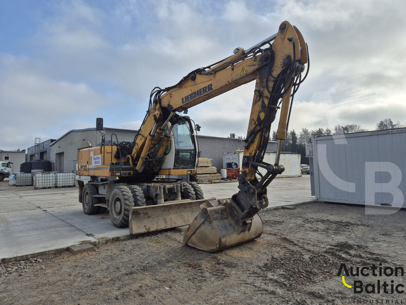 Liebherr A 900 C Litronic - حفارة على عجلات: صور 2 Liebherr A 900 C Litronic - حفارة على عجلات: صور 2
