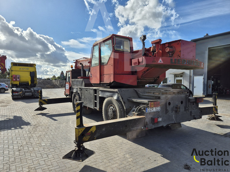 Liebherr UTM 526 - ونش كرين: صور 3 Liebherr UTM 526 - ونش كرين: صور 3