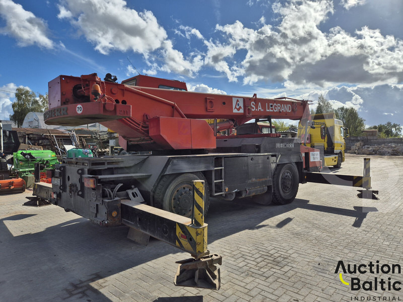 Liebherr UTM 526 - ونش كرين: صور 4 Liebherr UTM 526 - ونش كرين: صور 4