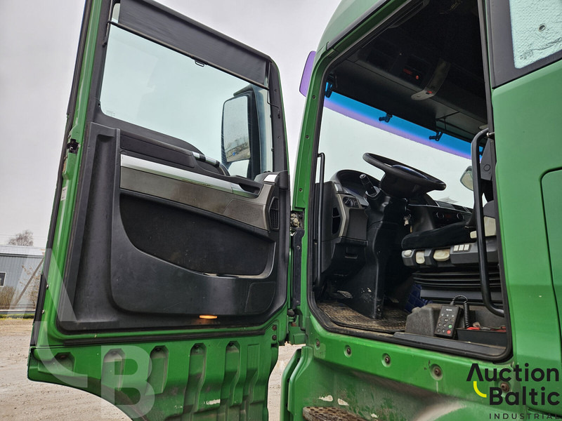 MAN TGX18.440 4X2 BLS - شاحنة جرار: صور 4 MAN TGX18.440 4X2 BLS - شاحنة جرار: صور 4