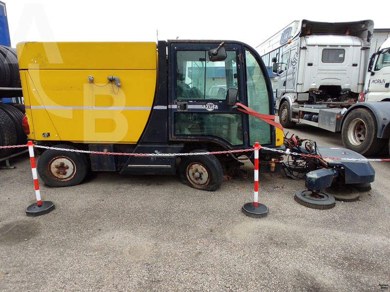 Mathieu Azura - سياره كنس شوارع: صور 4 Mathieu Azura - سياره كنس شوارع: صور 4