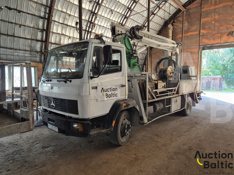 Mercedes-Benz 1114 - مصاعد الازدهار محمولة على شاحنة: صور 1 Mercedes-Benz 1114 - مصاعد الازدهار محمولة على شاحنة: صور 1