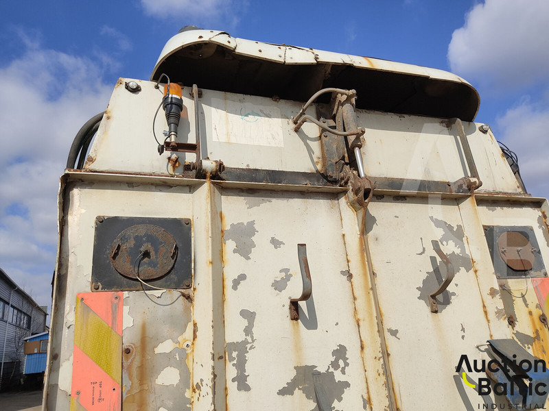 Mercedes-Benz 1517 - سياره كنس شوارع: صور 5 Mercedes-Benz 1517 - سياره كنس شوارع: صور 5