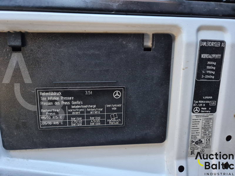 فان Mercedes-Benz 300-serie 312 D: صور 20 فان Mercedes-Benz 300-serie 312 D: صور 20