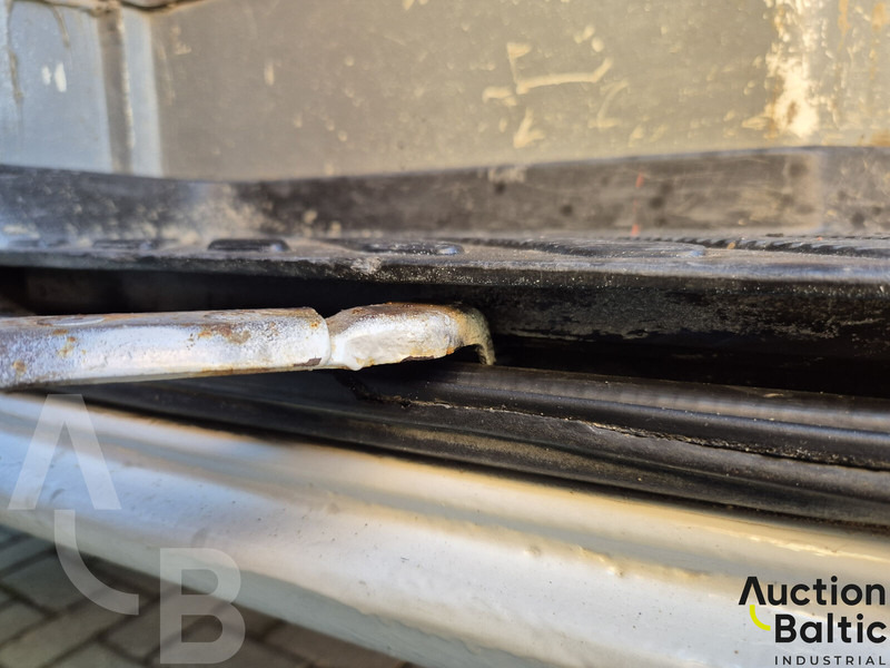 فان Mercedes-Benz 300-serie 312 D: صور 14 فان Mercedes-Benz 300-serie 312 D: صور 14