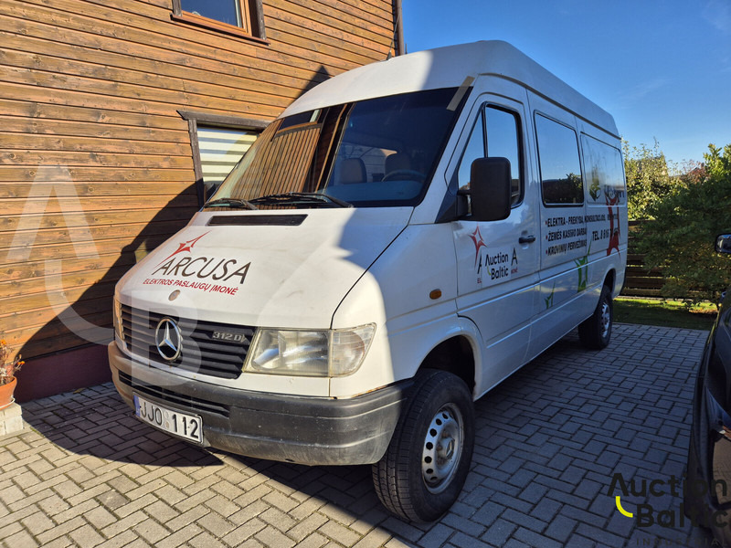 Mercedes-Benz 300-serie 312 D - فان: صور 1 Mercedes-Benz 300-serie 312 D - فان: صور 1