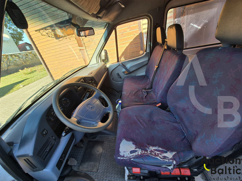 فان Mercedes-Benz 300-serie 312 D: صور 6 فان Mercedes-Benz 300-serie 312 D: صور 6