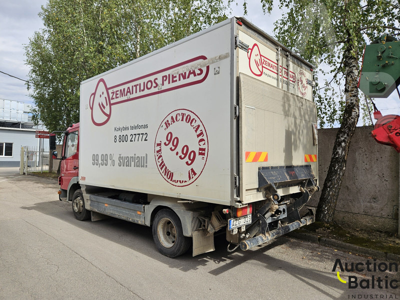 Mercedes-Benz 815 - مبردة شاحنة: صور 3 Mercedes-Benz 815 - مبردة شاحنة: صور 3