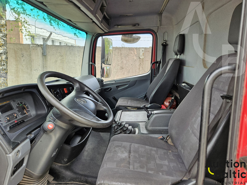 Mercedes-Benz 815 - مبردة شاحنة: صور 5 Mercedes-Benz 815 - مبردة شاحنة: صور 5