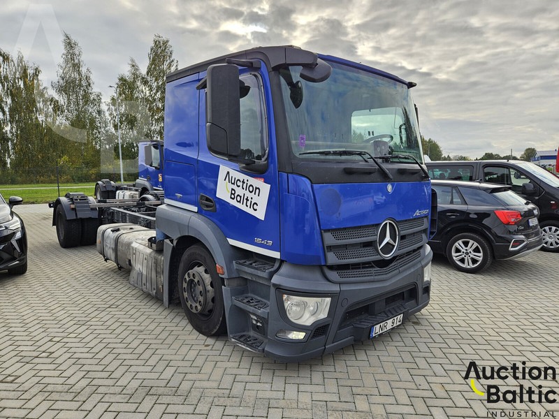 Mercedes-Benz Actros 1843 - الشاسيه شاحنة: صور 1 Mercedes-Benz Actros 1843 - الشاسيه شاحنة: صور 1