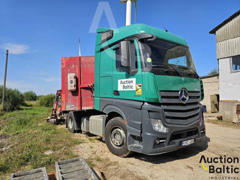 Mercedes-Benz Actros 1845 - شاحنة جرار: صور 2 Mercedes-Benz Actros 1845 - شاحنة جرار: صور 2