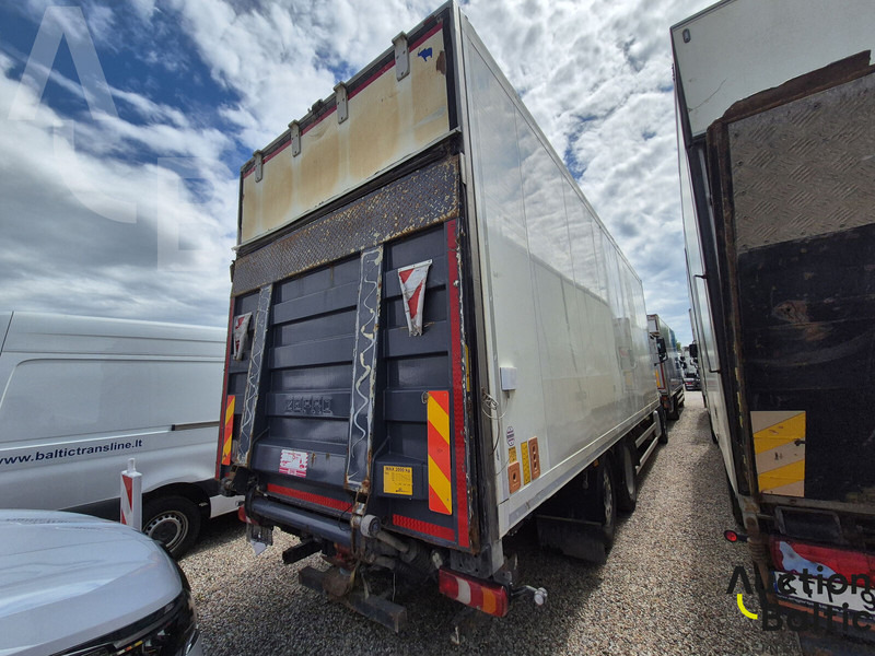 Mercedes-Benz Actros 2551 - بصندوق مغلق شاحنة: صور 3 Mercedes-Benz Actros 2551 - بصندوق مغلق شاحنة: صور 3