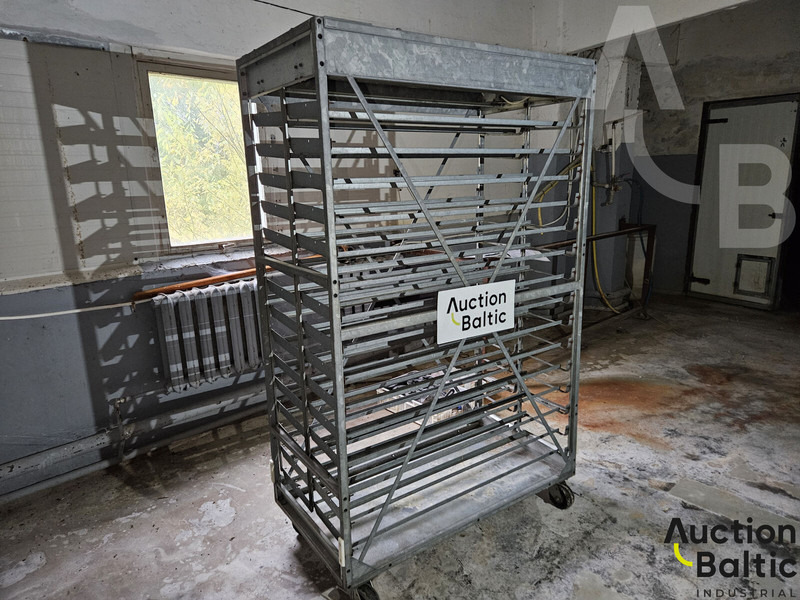 Onbekend Jamesway - المعدات لتربية الماشية: صور 2 Onbekend Jamesway - المعدات لتربية الماشية: صور 2