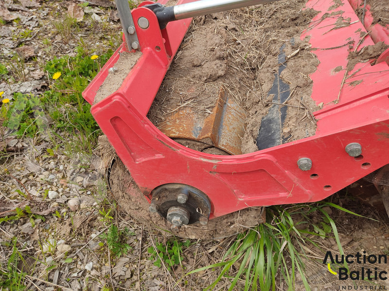 Prinoth RFL 700-2300U - ماكينة تقطيع الأغصان: صور 5 Prinoth RFL 700-2300U - ماكينة تقطيع الأغصان: صور 5