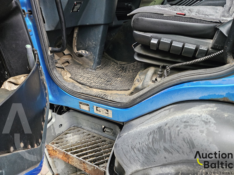 قلابات Renault Premium 250: صور 14