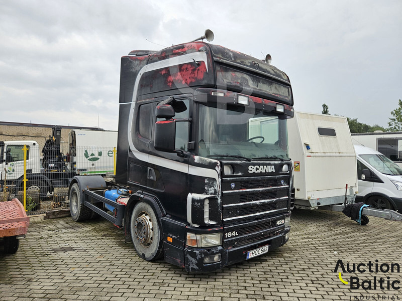 Scania 420 - شاحنة جرار: صور 2 Scania 420 - شاحنة جرار: صور 2