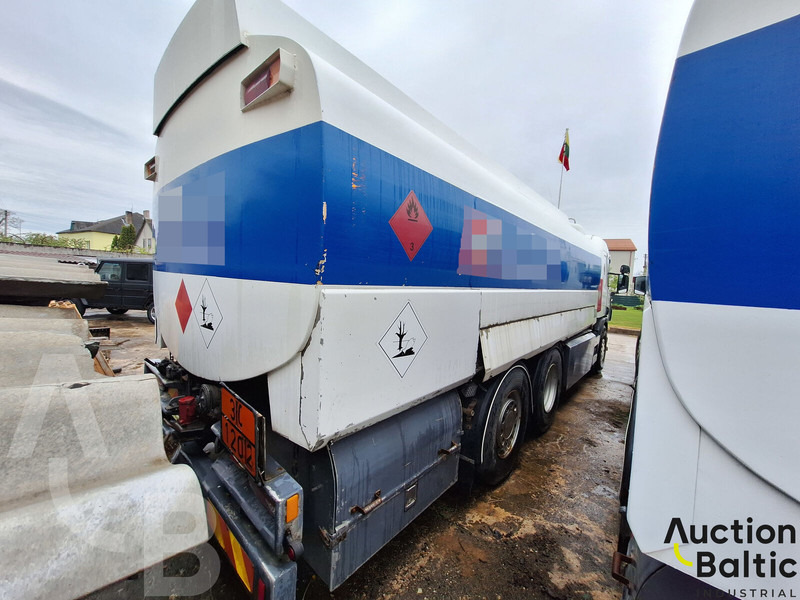 Scania P 124 - شاحنة صهريج: صور 3 Scania P 124 - شاحنة صهريج: صور 3