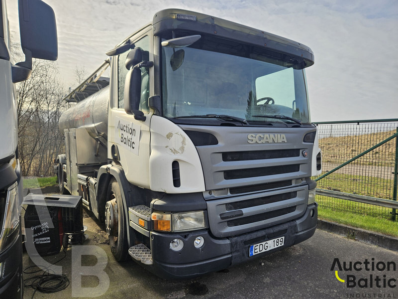 Scania P 230 - شاحنة صهريج: صور 2 Scania P 230 - شاحنة صهريج: صور 2
