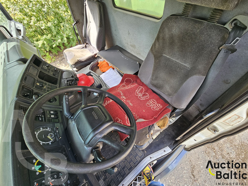 Scania R 124 GB - مقطورة الغابات: صور 5 Scania R 124 GB - مقطورة الغابات: صور 5