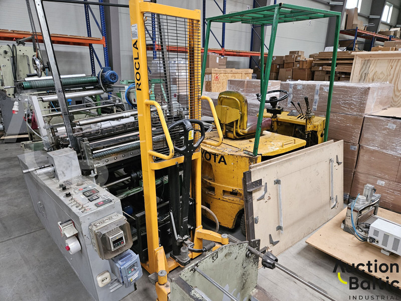 Toyota 12 units of devices - رافعة شوكية: صور 1 Toyota 12 units of devices - رافعة شوكية: صور 1