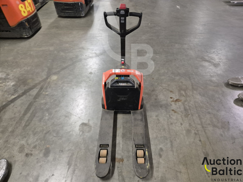 Toyota LHE130 - رافعات ترتيب البضائع: صور 4 Toyota LHE130 - رافعات ترتيب البضائع: صور 4
