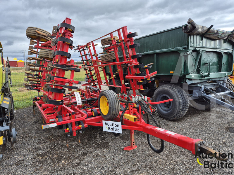 Vaderstad FX 600 - مسلفة: صور 1 Vaderstad FX 600 - مسلفة: صور 1
