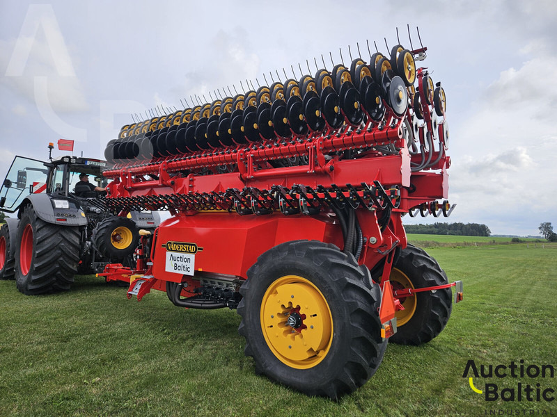 Vaderstad Inspire 1200S - وضع البذور فى خطوط: صور 3 Vaderstad Inspire 1200S - وضع البذور فى خطوط: صور 3