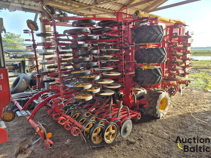 Vaderstad ST 600C - الة بذر: صور 3 Vaderstad ST 600C - الة بذر: صور 3