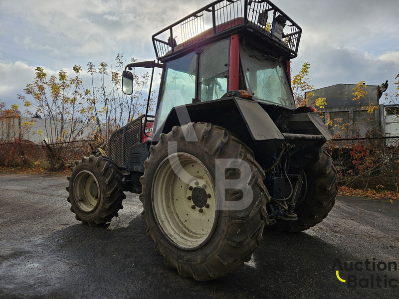 Valtra A 93H - جرار: صور 3 Valtra A 93H - جرار: صور 3