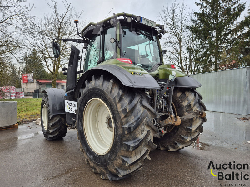 Valtra T235 - جرار: صور 3 Valtra T235 - جرار: صور 3