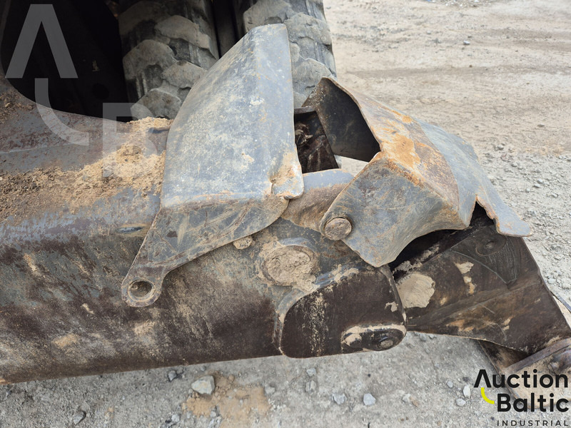 حفارة على عجلات Volvo EW 160 B: صور 16 حفارة على عجلات Volvo EW 160 B: صور 16