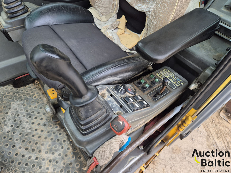 حفارة على عجلات Volvo EW 160 B: صور 8 حفارة على عجلات Volvo EW 160 B: صور 8