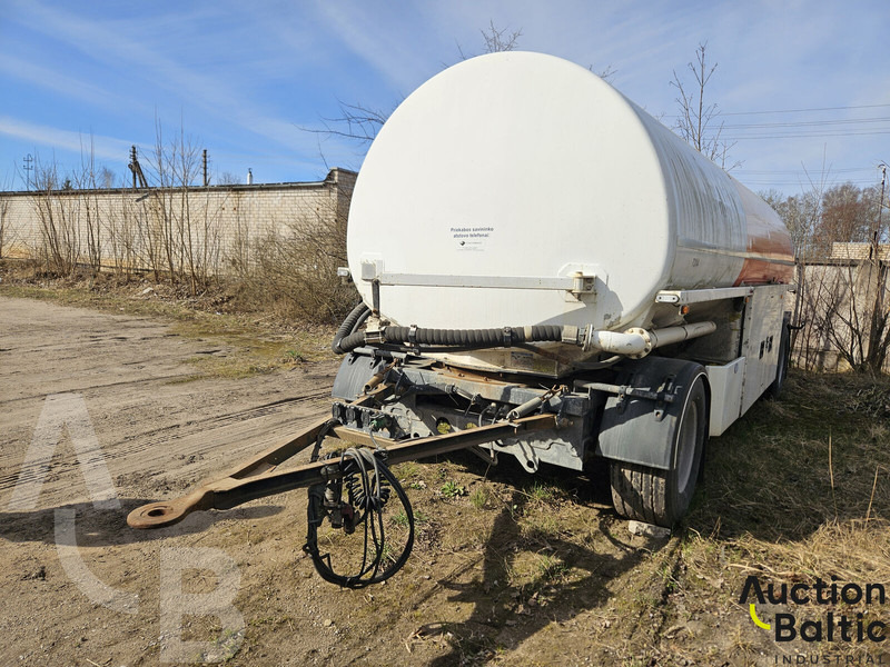 Volvo FH 420 - شاحنة صهريج: صور 5 Volvo FH 420 - شاحنة صهريج: صور 5