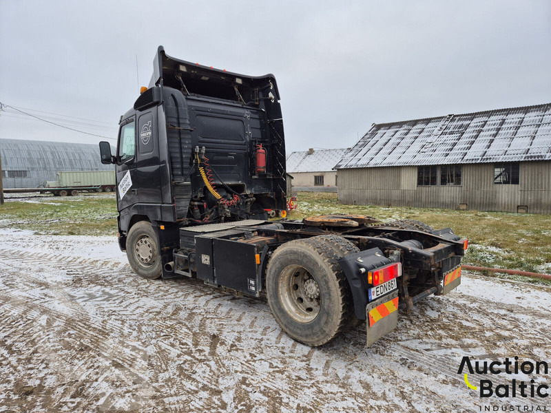 Volvo FH12 - شاحنة جرار: صور 4 Volvo FH12 - شاحنة جرار: صور 4